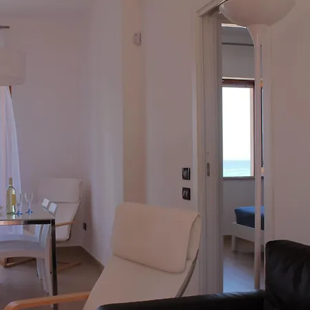 Sul Mare, Aria Condizionata, Wi-fi, Parcheggio Holiday home